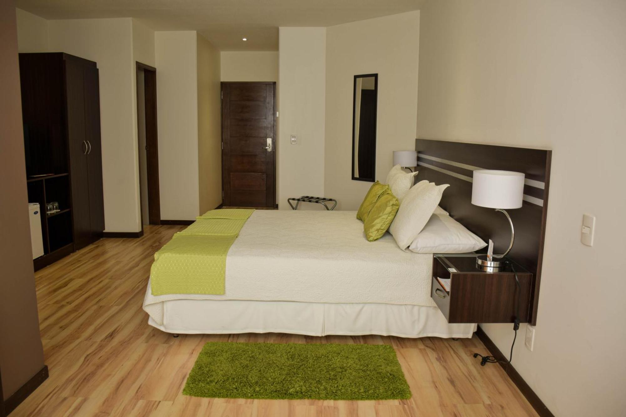 Hotel Nc لاباز المظهر الخارجي الصورة